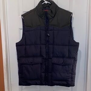 Arizona Jean Company Men's Navy and Olive Puffer Vest